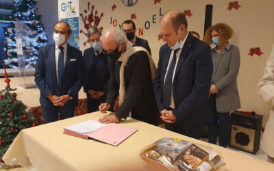 Convention signée entre l&rsquo;EHPAD de Vitry le François et VMEH 51